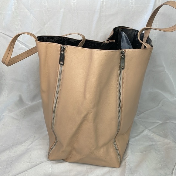 Rare Celine Horizontal Zip Gusset Cabas Tote Bag Large Shopper Beige Leather - Picture 8 of 16